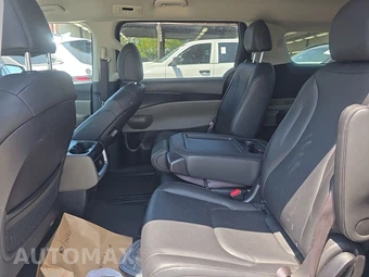 2025 Kia Carnival MPV LXS 121.7" WB - miniatura 13