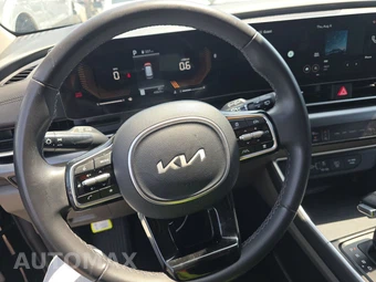2025 Kia Carnival MPV LXS 121.7" WB - miniatura 10