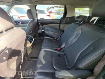 2025 Kia Carnival MPV LXS 121.7" WB - miniatura 13