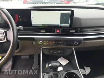 2025 Kia Carnival MPV LXS 121.7" WB - miniatura 11