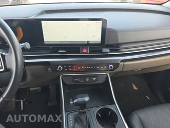 2025 Kia Carnival MPV LXS 121.7" WB - miniatura 11