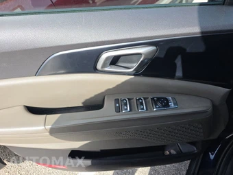 2025 Kia Carnival MPV LXS 121.7" WB - miniatura 9