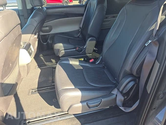 2025 Kia Carnival MPV LXS 121.7" WB - miniatura 13