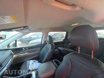 2025 Kia Carnival MPV LXS 121.7" WB - miniatura 18
