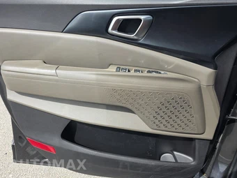 2025 Kia Carnival MPV LXS 121.7" WB - miniatura 9