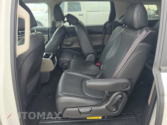 2025 Kia Carnival MPV LXS 121.7" WB - miniatura 13