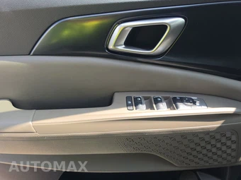 2025 Kia Carnival MPV LXS 121.7" WB - miniatura 9
