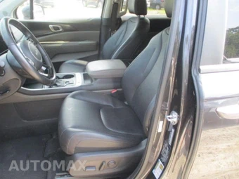 2025 Kia Carnival MPV LXS 121.7" WB - miniatura 5
