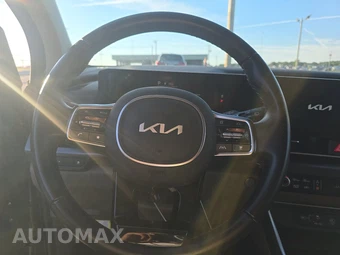 2025 Kia Carnival MPV LXS 121.7" WB - miniatura 10