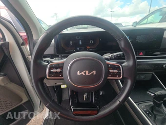2025 Kia Carnival MPV LXS 121.7" WB - miniatura 10
