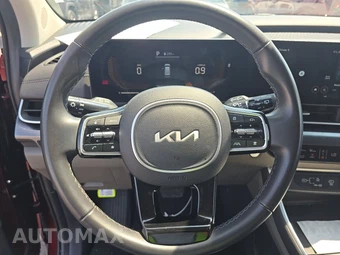 2025 Kia Carnival MPV LXS 121.7" WB - miniatura 10