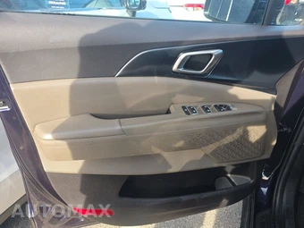 2025 Kia Carnival MPV LXS 121.7" WB - miniatura 9