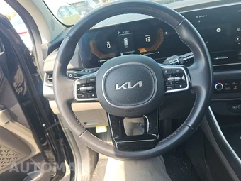 2025 Kia Carnival MPV LXS 121.7" WB - miniatura 10