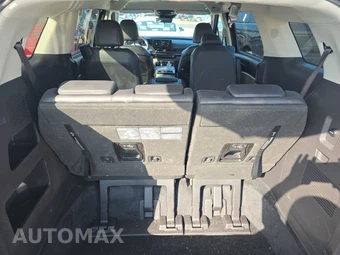 2025 Kia Carnival MPV LXS 121.7" WB - miniatura 17