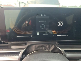 2025 Kia Carnival MPV LXS 121.7" WB - miniatura 12
