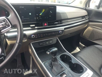 2025 Kia Carnival MPV LXS 121.7" WB - miniatura 11