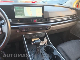 2025 Kia Carnival MPV LXS 121.7" WB - miniatura 11