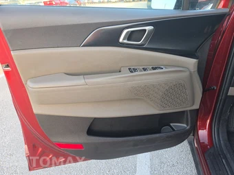 2025 Kia Carnival MPV LXS 121.7" WB - miniatura 9