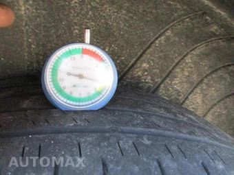 2025 Kia Carnival MPV LXS 121.7" WB - miniatura 27