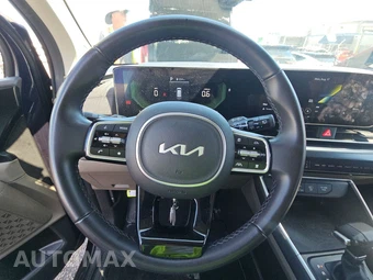 2025 Kia Carnival MPV LXS 121.7" WB - miniatura 10