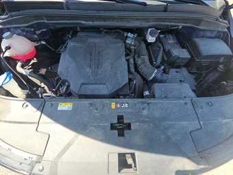 2025 Kia Carnival MPV LXS 121.7" WB - miniatura 16