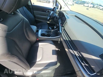 2025 Kia Carnival MPV LXS 121.7" WB - miniatura 8
