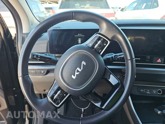 2025 Kia Carnival MPV LXS 121.7" WB - miniatura 10