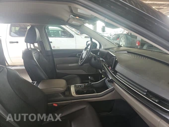 2025 Kia Carnival MPV LXS 121.7" WB - miniatura 8