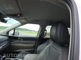 2025 Kia Carnival MPV LXS 121.7" WB - miniatura 18