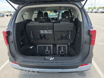 2025 Kia Carnival MPV LXS 121.7" WB - miniatura 17