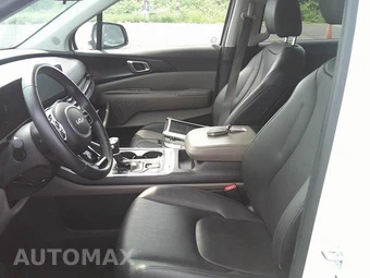 2025 Kia Carnival MPV LXS 121.7" WB - miniatura 13