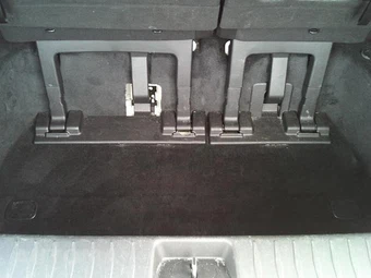 2025 Kia Carnival MPV LXS 121.7" WB - miniatura 27
