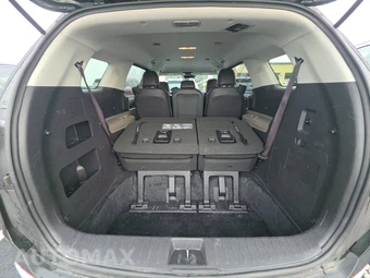 2025 Kia Carnival MPV LXS 121.7" WB - miniatura 17