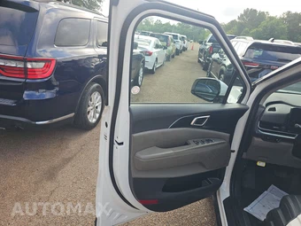 2025 Kia Carnival MPV LXS 121.7" WB - miniatura 9