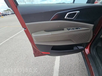 2025 Kia Carnival MPV LXS 121.7" WB - miniatura 9