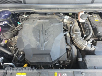 2025 Kia Carnival MPV LXS 121.7" WB - miniatura 16