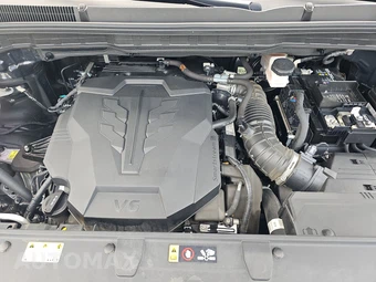 2025 Kia Carnival MPV LXS 121.7" WB - miniatura 15