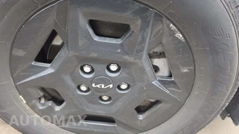 2025 Kia Carnival MPV LXS 121.7" WB - miniatura 26