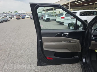 2025 Kia Carnival MPV LXS 121.7" WB - miniatura 9