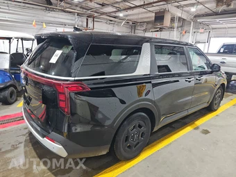 2025 Kia Carnival MPV LXS 121.7" WB - miniatura 4