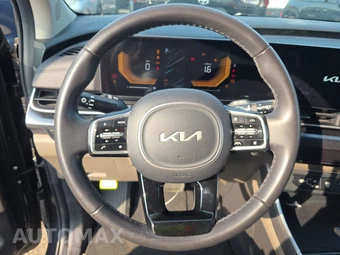 2025 Kia Carnival MPV LXS 121.7" WB - miniatura 10