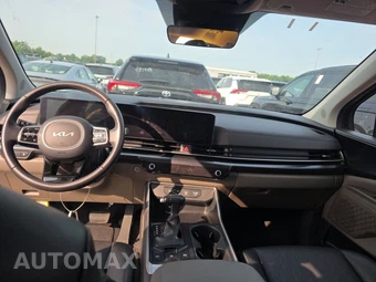 2025 Kia Carnival MPV LXS 121.7" WB - miniatura 11