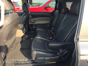 2025 Kia Carnival MPV LXS 121.7" WB - miniatura 13