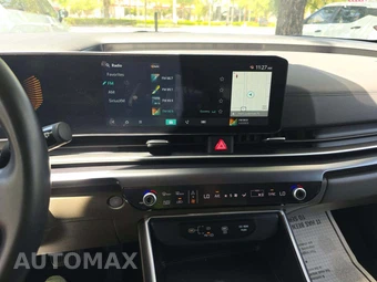 2025 Kia Carnival MPV LXS 121.7" WB - miniatura 10