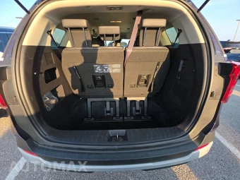 2025 Kia Carnival MPV LXS 121.7" WB - miniatura 17