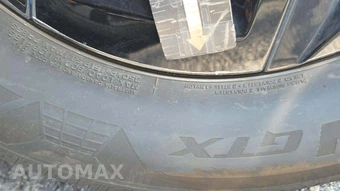 2025 Kia Carnival MPV LXS 121.7" WB - miniatura 24
