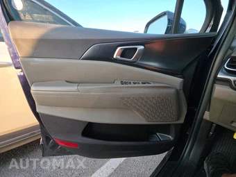 2025 Kia Carnival MPV LXS 121.7" WB - miniatura 9