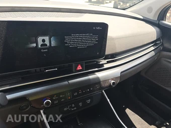 2025 Kia Carnival MPV LXS 121.7" WB - miniatura 11