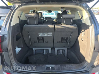 2025 Kia Carnival MPV LXS 121.7" WB - miniatura 17