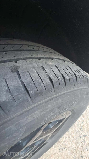 2025 Kia Carnival MPV LXS 121.7" WB - miniatura 26